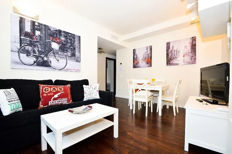 The Zentral Museo Apartment Seville